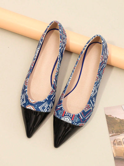 Vintage Chic: Graphic Patterned Flats for Spring and Autumn