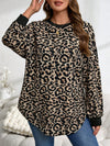 Cozy Chic: Plus Size Casual Minimalist Heart Print Sweatshirt for Autumn