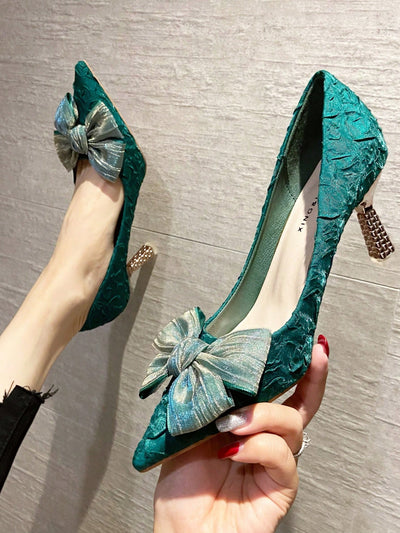 Satin Elegance: Bow-Detail Pointy Toe Stiletto Pumps for Women