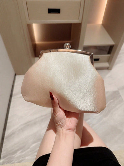 Elegant Floral Pearl Clutch Bag – Perfect Accessory for Weddings & Evening Events