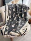 Charming Cat Jacquard Scarf: Cozy Faux Cashmere Accessory for Autumn/Winter