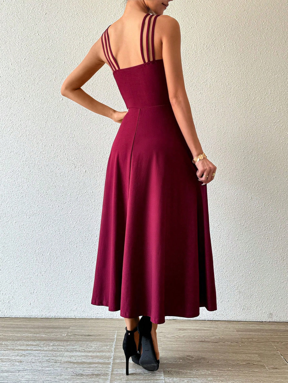 Step into sunshine with this Elegant Summer Spaghetti Strap Dress that hugs your waist just right. Its sleek solid colors make it a breeze to style, while the cinched waist adds a flirty, flattering touch. Perfect for beach days or casual nights out, this dress is your go-to for effortless summer charm.