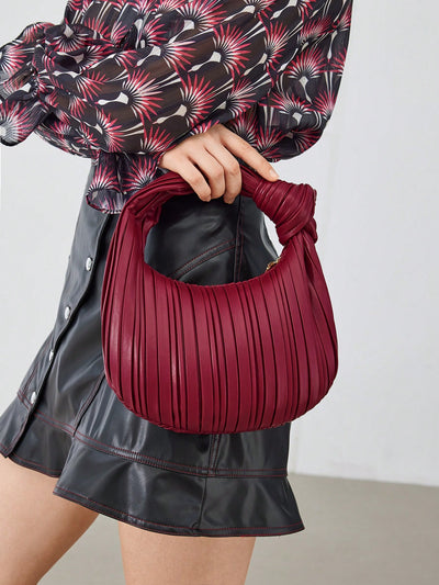 Chic Cloud Pleated Handbag: Elevate Your Style with Premium Solid Color