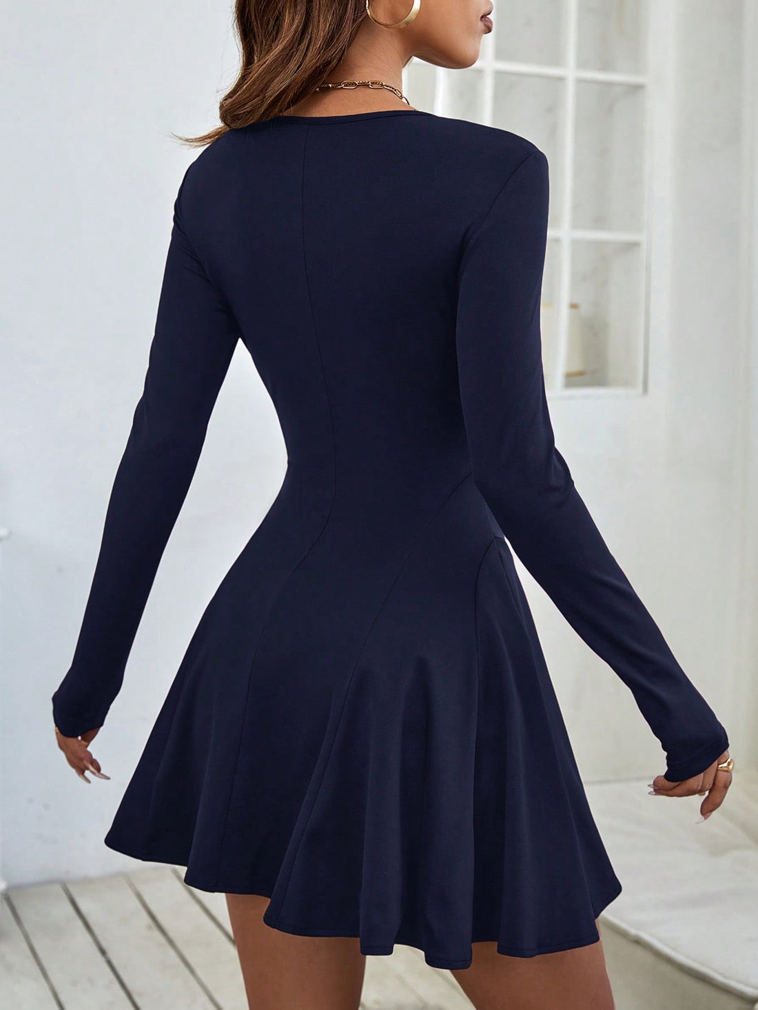 Get ready to turn heads this autumn with our Elegant Solid Color Waist Cinched Plus Size Dress! This dress features a flattering cinched waist that accentuates your curves, making it perfect for any body type. The solid color adds a touch of elegance, making it a versatile choice for any occasion. Stay stylish and comfortable this season with our must-have dress!