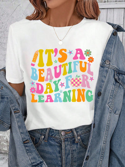 Casual Summer Tee for Teachers: Simple Pattern Round Neck T-Shirt