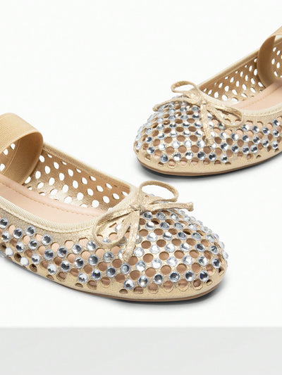 Chic & Comfy: Women's Bow-Detail Mary Jane Ballet Flats with Sparkling Upper