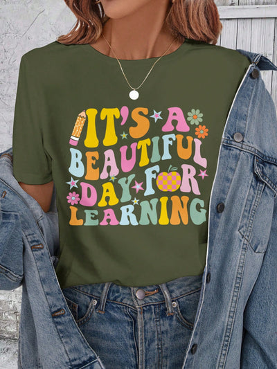 Casual Summer Tee for Teachers: Simple Pattern Round Neck T-Shirt