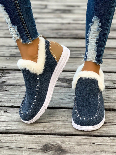 Cozy Comfort: Women's Fleece-Lined Faux Fur Winter Boots - Extra Thick & Stylish for Cold Weather