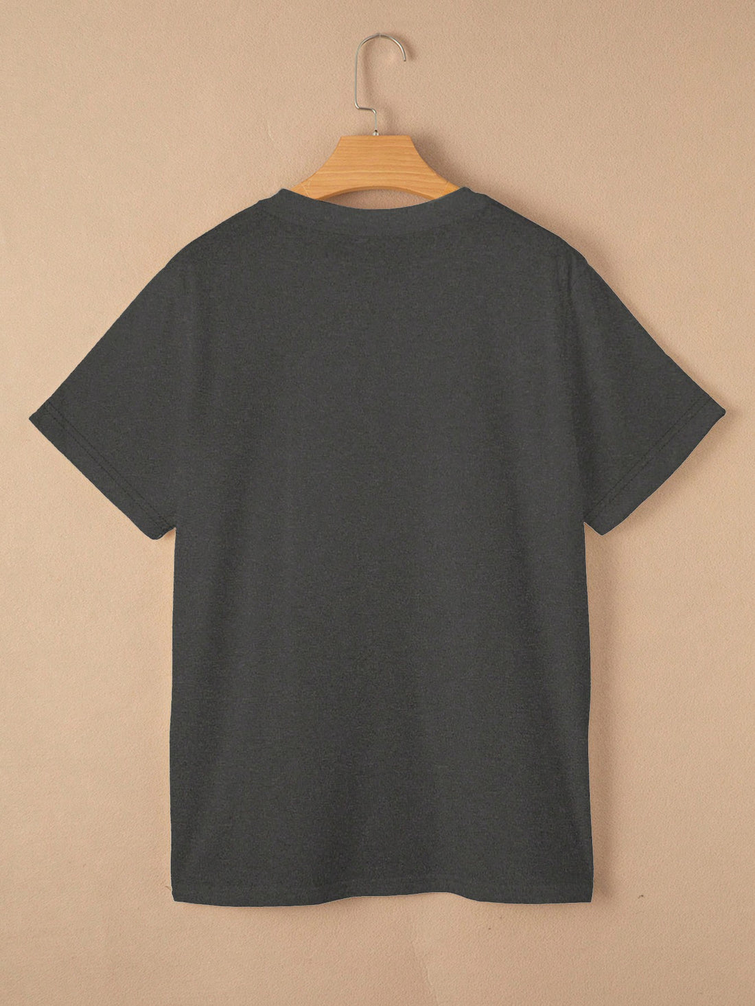 Indulge in your love for both fashion and food with this Chic & Flavorful women's tee! Featuring a playful and trendy graphic, this casual tee is perfect for any food lover. Wear it to make a statement or just for a fun and comfy day out. (Bon appétit!)