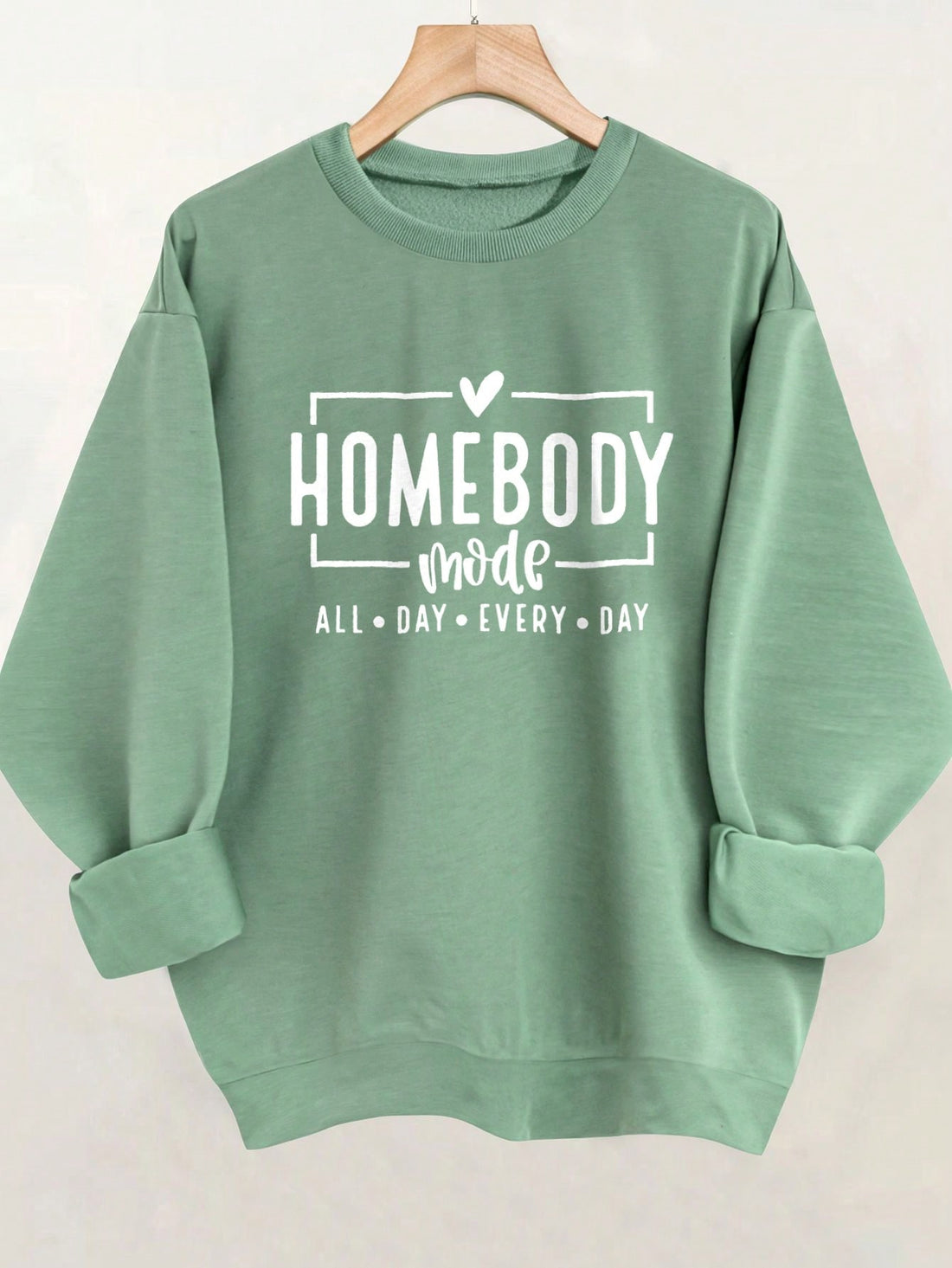 Stay stylish and warm this Autumn and Winter with our trendy Letter Print Long Sleeve Sweatshirt. Made from high-quality material, this sweatshirt is perfect for both casual and formal occasions. Experience comfort and style with this must-have addition to your wardrobe.