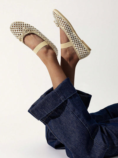 Chic & Comfy: Women's Bow-Detail Mary Jane Ballet Flats with Sparkling Upper