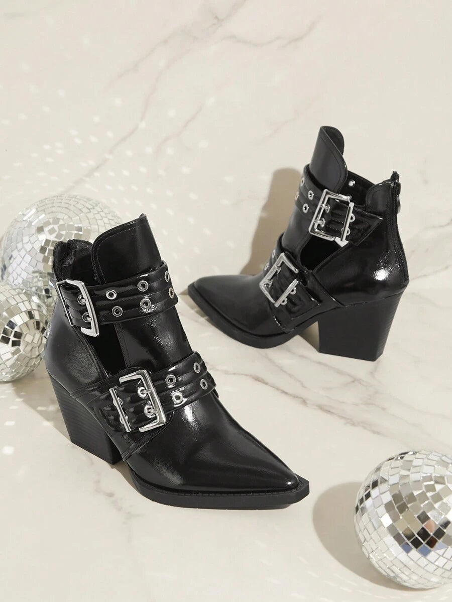 Step out boldly with these Chic Beige Chunky Buckle Cut-Out Ankle Boots—where edgy punk meets playful style. The standout buckles and cut-out details add attitude while the chunky sole keeps you comfortable and ready to rock any look. Perfect for gifting or treating yourself this holiday season, these boots bring a fun twist to your wardrobe that’s anything but ordinary.