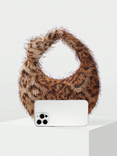 Chic Leopard Print Faux Fur Puffy Handbag – Elevate Your Style