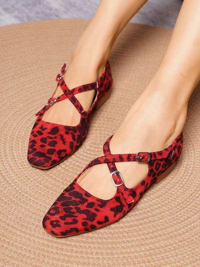 Chic Leopard Print Pointed Flat Loafers: Stylish & Comfortable Soft-Sole Footwear for Women