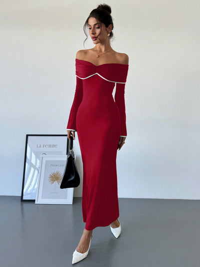 Chic Off-Shoulder Color Block Mermaid Dress – Elegance Meets Bold Style