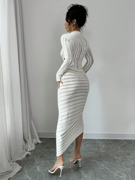 Effortlessly Chic: Raffin Hollow-Out Long Sleeve Solid Color Dress