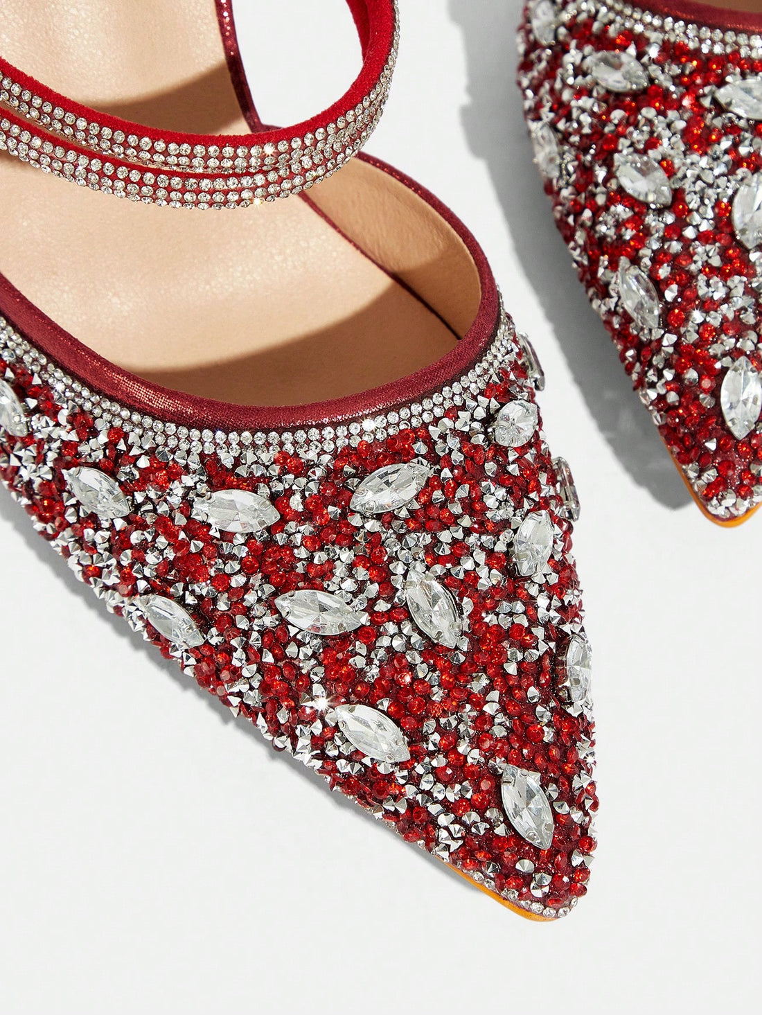 Elevate your style for a dazzling night out with our Glamorous Pointed Toe Pumps. These high heel pumps feature a pointed toe design and sparkling glitter finish, perfect for adding a touch of glamour to any outfit. With a comfortable fit and stunning look, these pumps are sure to turn heads and make you stand out. Get ready to shine with our Glamorous Pointed Toe Pumps.