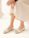 Elegance Meets Comfort: Pearl-Decorated Flat Shoes for Women