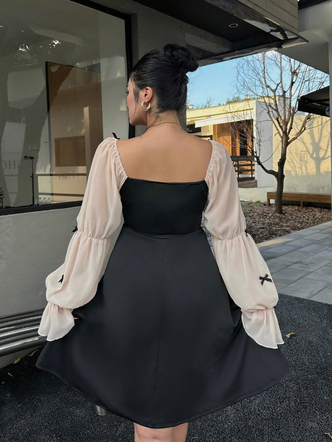 Dance the night away in this Elegant Plus Size Mesh Mini Dress! With long sleeves and a French-inspired design, this dress is perfect for any evening party. The mesh material adds a touch of elegance, while the plus size fit ensures comfort. Get ready to turn heads in style!