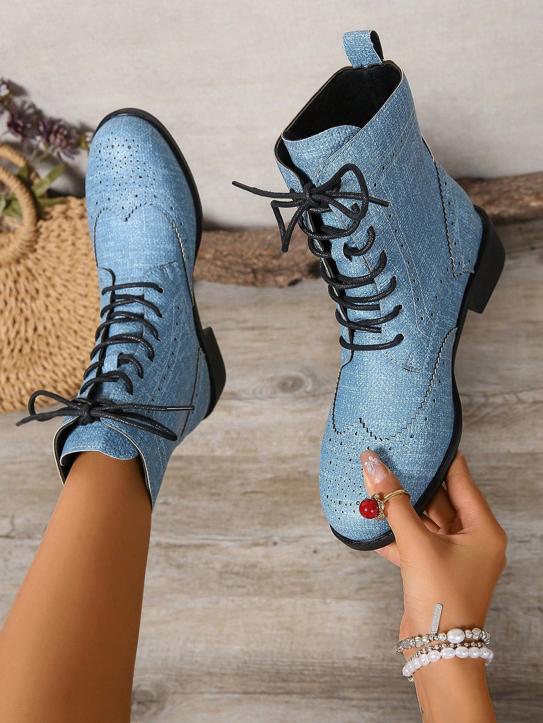 Experience timeless elegance with our Chic British-Style Short Shaft Women's Boots. These boots are perfect for any occasion and are designed to add a touch of sophistication to any outfit. With their classic design and short shaft, these boots are a must-have in your wardrobe. Elevate your style with our chic boots.