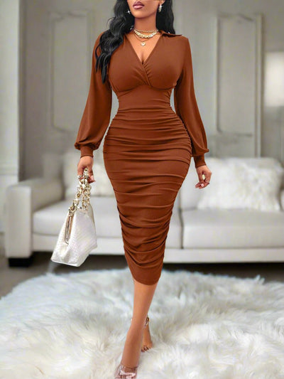 Chic V-Neck Ruched Bodycon Dress for Effortless Elegance