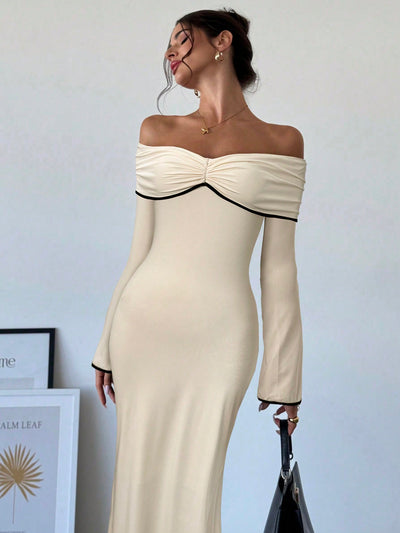 Chic Off-Shoulder Color Block Mermaid Dress – Elegance Meets Bold Style