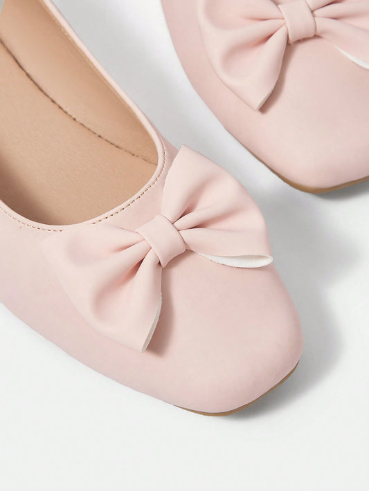 Chic and Simple Solid Color Bow Decor Flat Loafers for Effortless Style