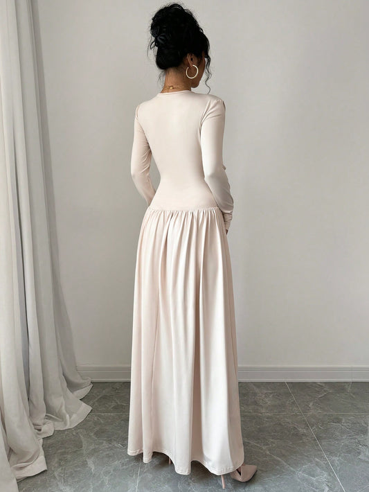 Chic Elegance: Raffin Long Sleeve V-Neck Cinched Waist Dress