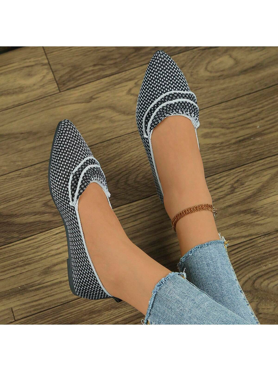 Stay stylish and comfortable with our Women's Fashion Breathable Mary Jane Flats. These flats feature a soft sole, making them perfect for all-day wear. With their breathable design, they're ideal for casual outdoor activities. Upgrade your shoe game with these fashionable and functional flats.