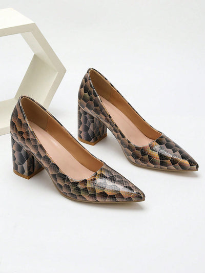 Elegant Snake Pattern Pointed-Toe Pumps – Stylish & Comfortable High Heels for the Office