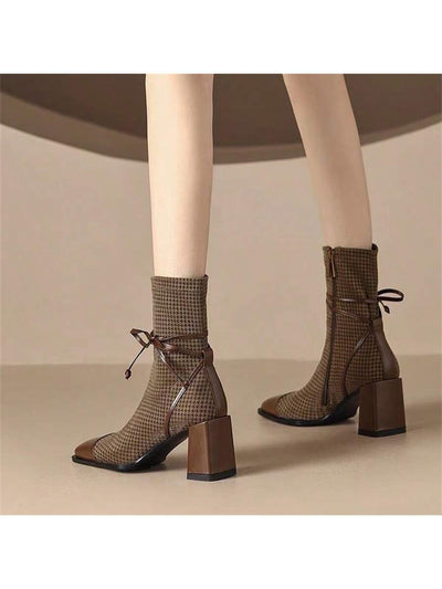 Chic Houndstooth Ankle Booties with Fur Lining and Chunky Heel