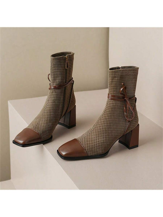 Chic Houndstooth Ankle Booties with Fur Lining and Chunky Heel