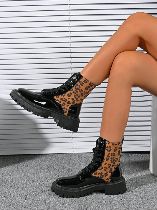 Bold & Versatile: Leopard Print Lace-Up Plus Size Martin Boots for Every Season