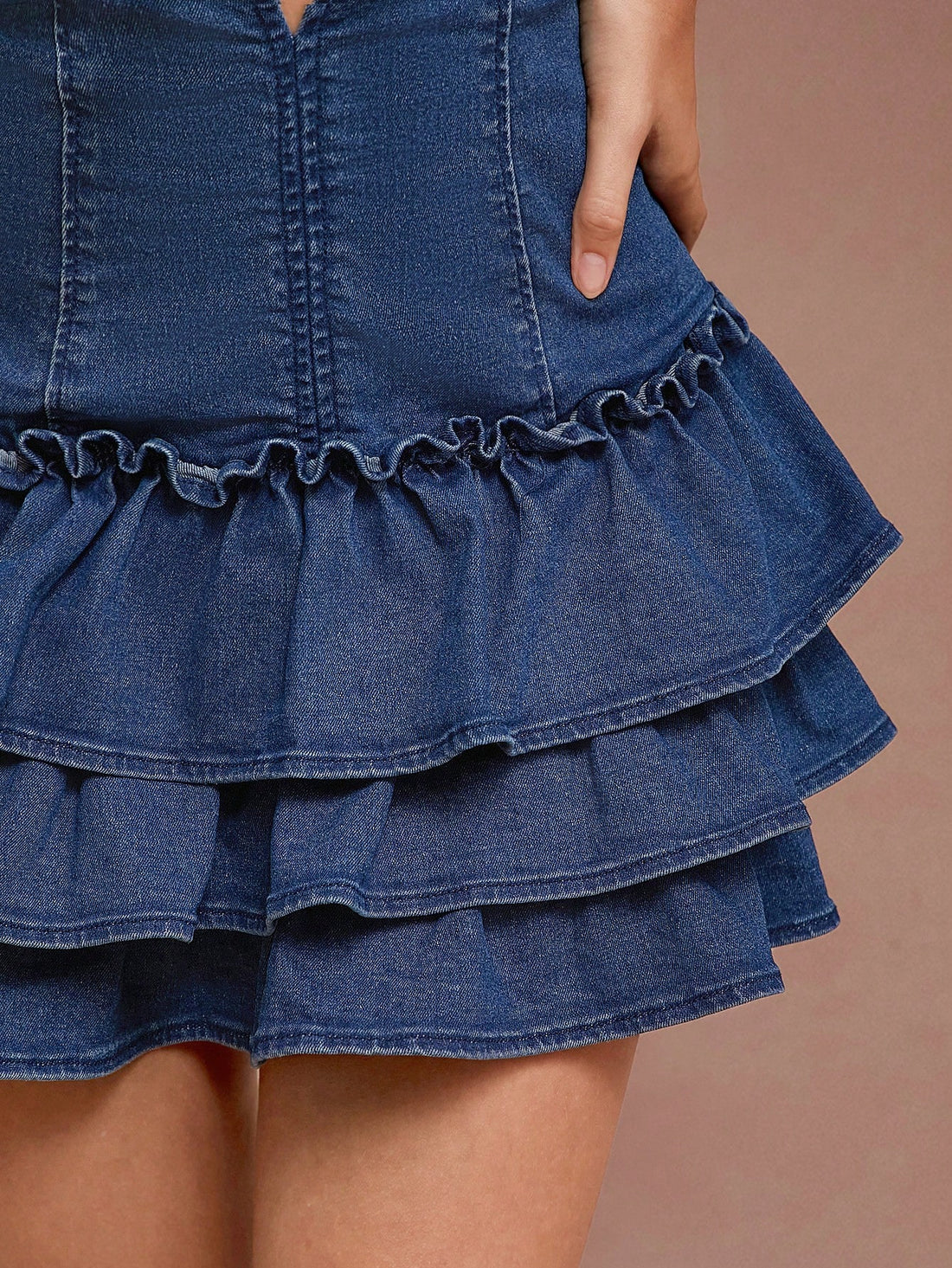 Add a touch of effortless style to any occasion with our Chic Bowknot Hollow-Out Denim Mini Skirt! Featuring a playful bowknot detail and trendy hollow-out design, this skirt is sure to turn heads. Perfect for dressing up or down, it's a versatile addition to your wardrobe.