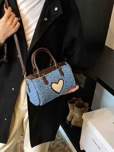 Chic Heart Plush Handbag: The Perfect Stylish Accessory for Autumn and Winter