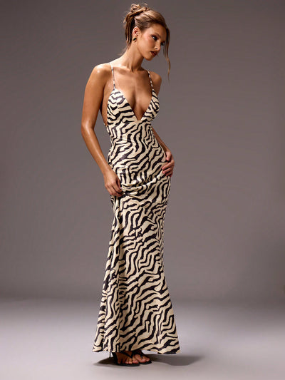 Striking Zebra-Striped Backless Maxi Dress – Chic & Sexy Edition