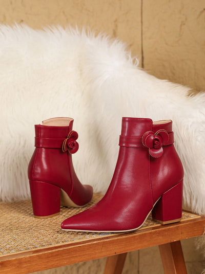 Chic White Pointed Toe Ankle Boots - Versatile Block Heel Design for Autumn/Winter Fashion