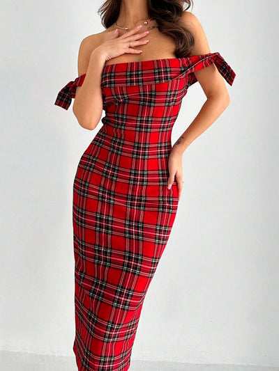 Chic Off-Shoulder Plaid Midi Dress: Effortless Elegance for Christmas