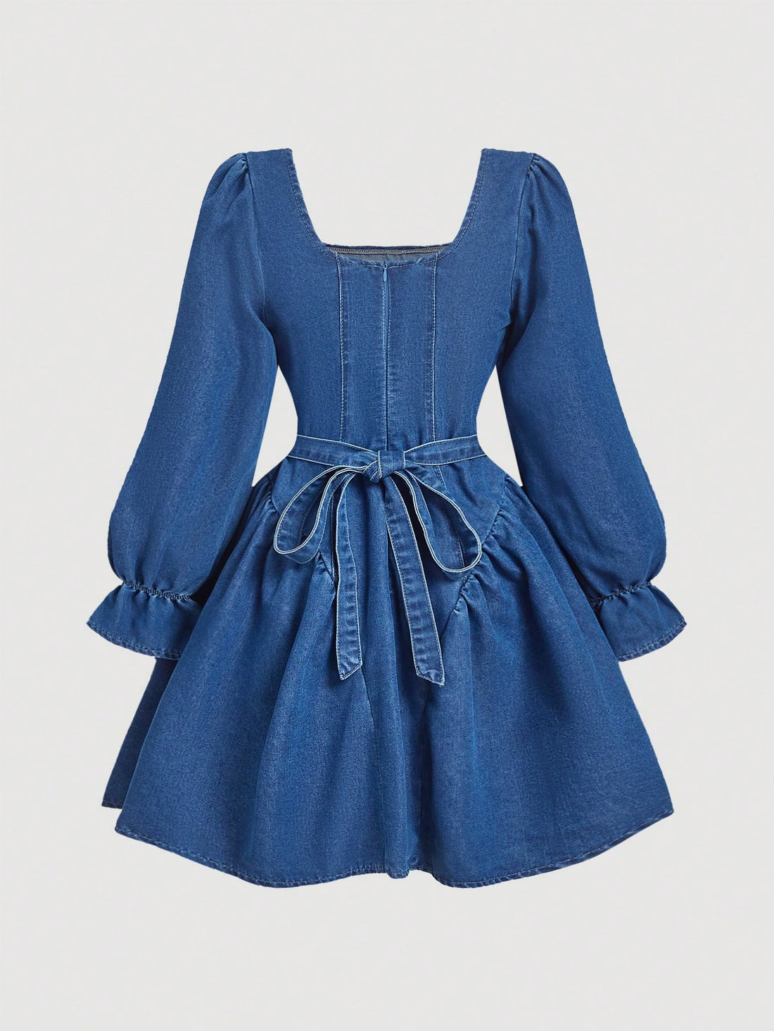 Elevate your style with our Chic Denim Mini Dress! Perfect for any occasion, this dress features long sleeves and a square neck for effortless elegance. Whether you're dressing up or down, this dress is sure to make a statement. So why not add a touch of chic and denim to your wardrobe today?