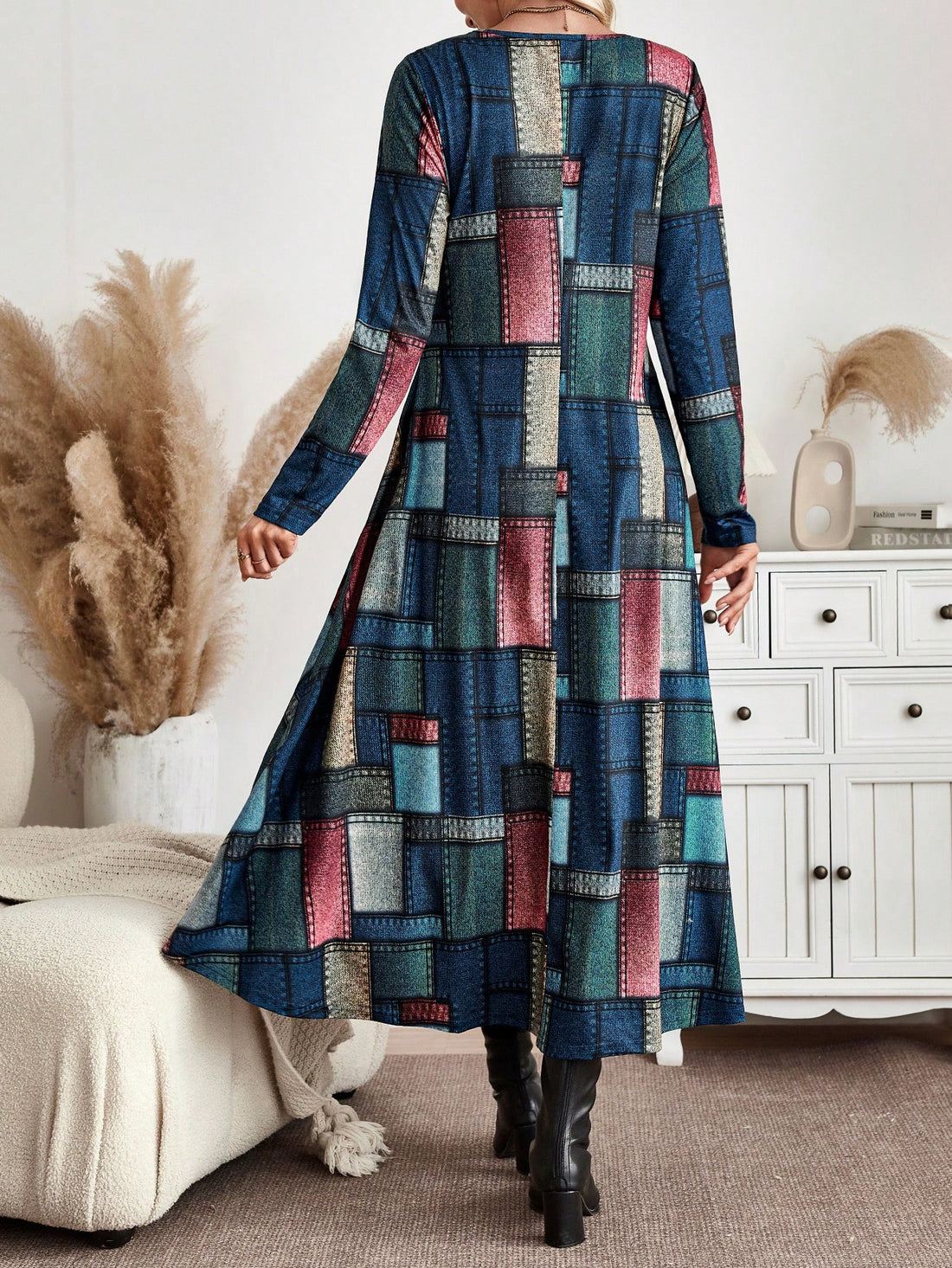 Get ready to rock effortless style with our Chic Patchwork Long Sleeve Button-Up Mini Dress! This dress features a unique patchwork design and a classic button-up style, perfect for any occasion. With its long sleeves, you'll stay warm and fashionable all day long!