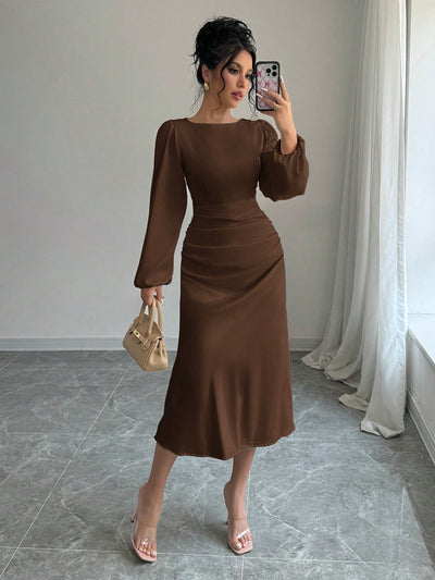 Elegant Autumn Pleated Lantern Sleeve Dress with Gathered Waist – Perfect Casual Style