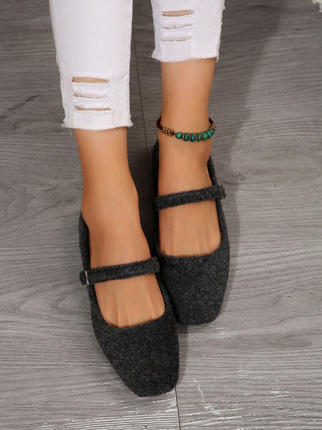 Discover effortless elegance with our Chic Retro French Ankle Strap Flat Sandals. Featuring a square toe and slip-on design, these sandals are perfect for any occasion. The ankle strap adds a touch of sophistication, making you stand out in style. Step into comfort and style today.