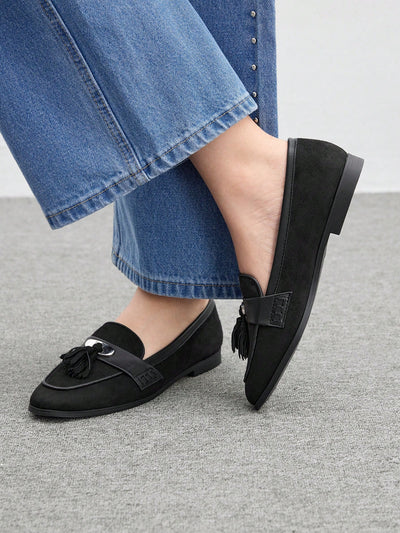 Elegant Fringe Loafers with Horse Bit Buckle – Perfect for Summer Business Casual!