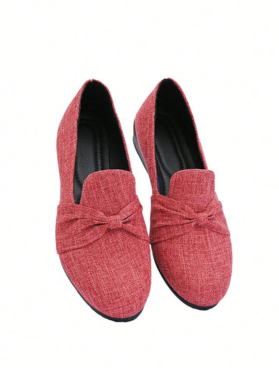 Chic & Comfortable Boho Plus Size Slip-On Loafers with Bowknot Detail