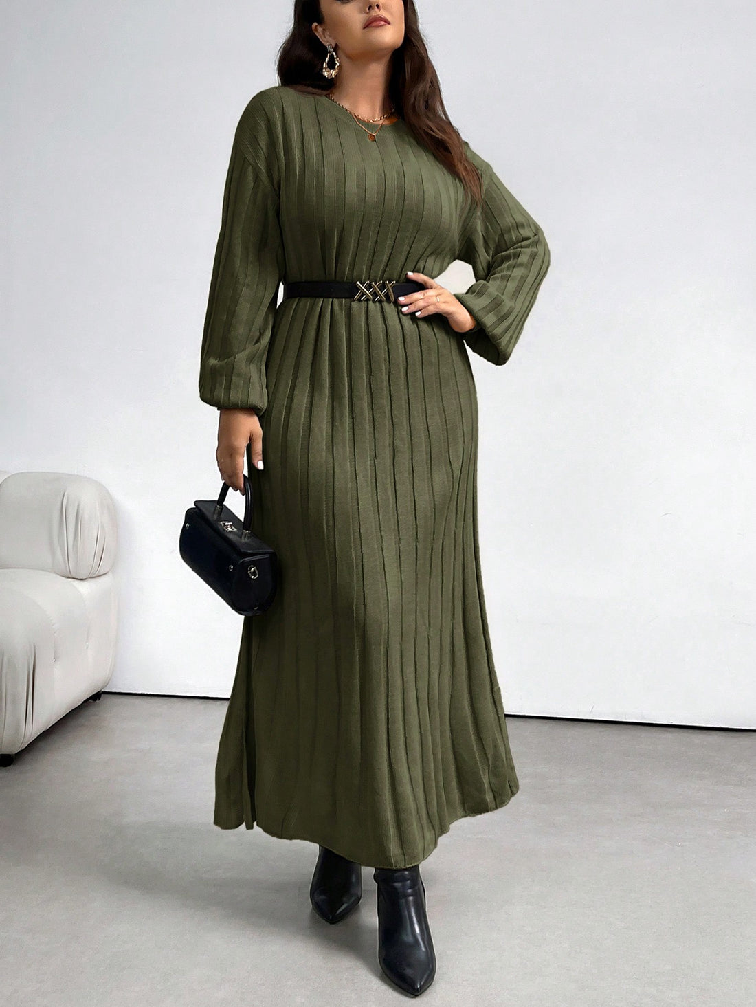 Wrap yourself in cozy charm with this Plus Size Women’s Long Knitted Sweater Dress. Perfectly warm for chillier autumn and winter days, its soft knit keeps you comfy while flattering your curves. Whether you’re lounging around or stepping out for casual fun, this dress offers a playful blend of style and thermal comfort to brighten up cold-weather wardrobes.
