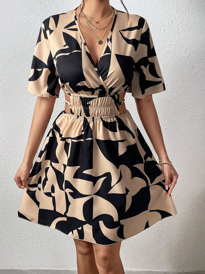 Chic Cut-Out Waist Dress with Allover Print - Effortless Style for Every Occasion