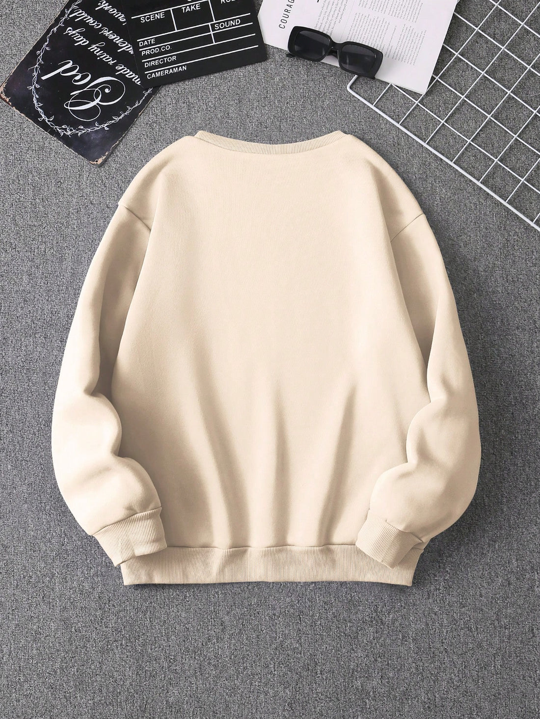 Embrace the farmhouse life with our Cozy Duck Floral Sweatshirt. Its loose fit offers ultimate comfort while the quirky duck and floral print adds a touch of whimsy. Perfect for cozy nights by the fire or a trip to the farmers market. (Quack up your wardrobe with our sweatshirt!)