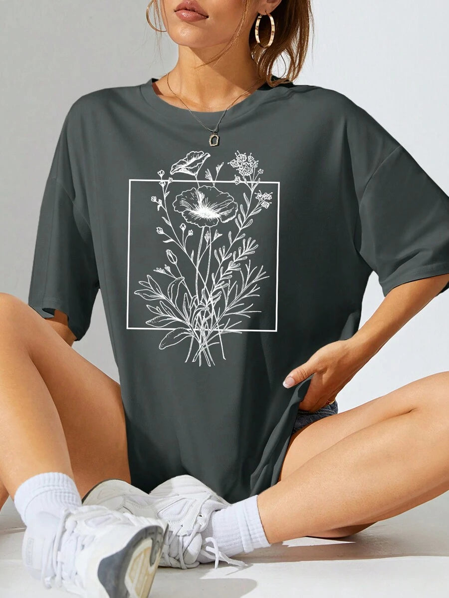 Image 3 - back view of Summer Floral Print Drop Shoulder T-Shirt for Women - Casual Round Neck Style