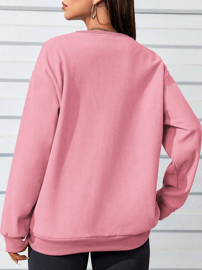 Heartfelt Love: Cozy Valentine’s Day Sweatshirt for a Romantic Touch