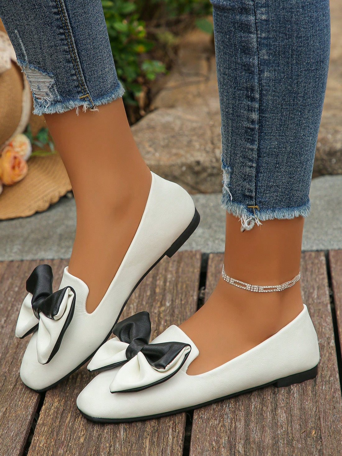 Enhance your shoe game with these quirky Chic Comfort loafers! Featuring a dual-color design and a cute bow tie, these loafers are perfect for spring and autumn. The plus size option ensures a comfortable fit, making these shoes not only stylish but practical too.